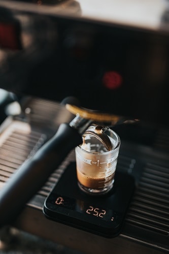 The Difference between an Espresso Machine and a Coffee Maker